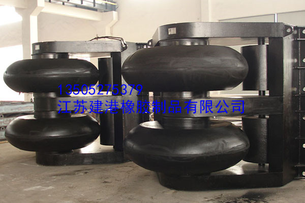 超級(jí)鼓型橡膠護(hù)舷（SC）