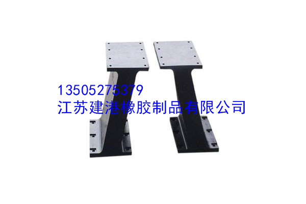  π型橡膠護(hù)舷